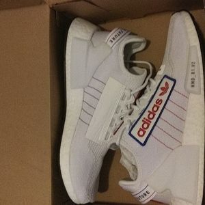 Adidas NMD-R1.V2